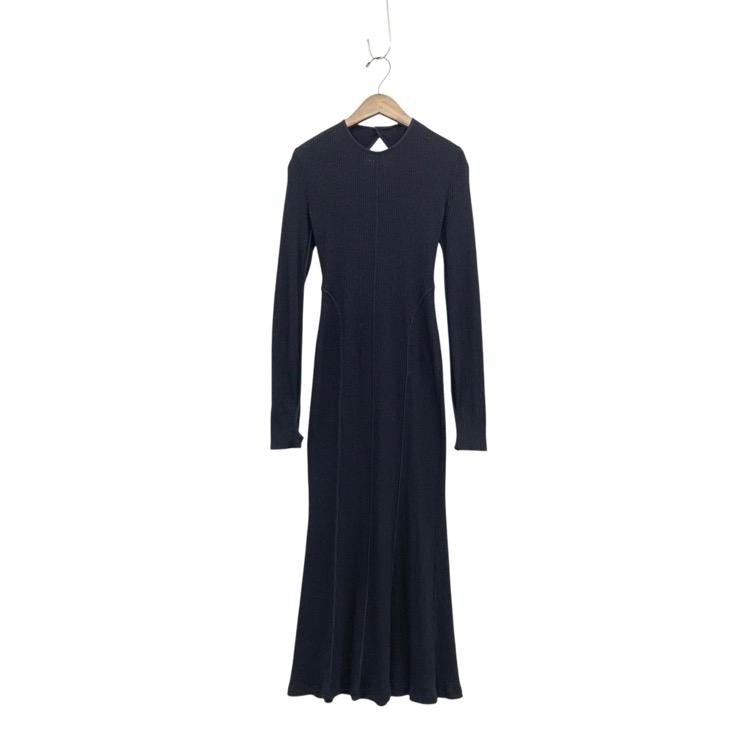 Mame Kurogouchi マメクロゴウチ Crew Neck Open Back Ribbed Jersey
