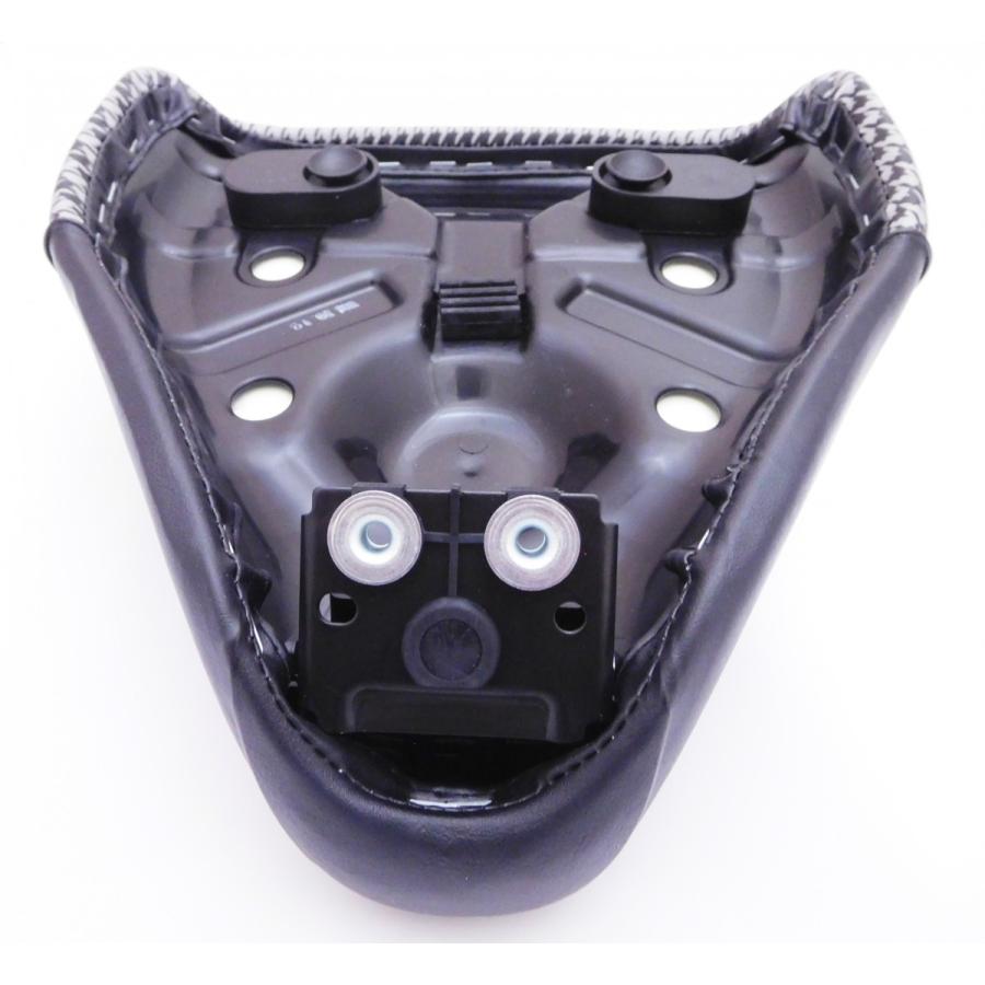 ホンダ C50 AA01 リトルカブ 純正シートASSY チェック柄 ホンダ C50 AA01 リトルカブ 純正シートASSY チェック柄