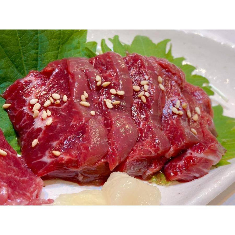 冷凍　馬刺し赤身　ヒレ　8Kg（800ｇ×10P）Kg5,800円（税別）※他にロース、ユッケ、中落、タテガミ、ハラミ、レバー、ハツ、馬トロ　業務用　ヤヨイ |  | 02