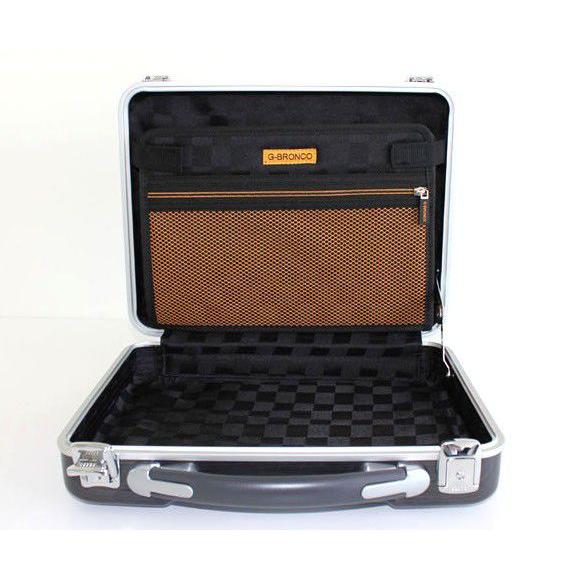 G-BRONCO アタッシュケース B4サイズ 41cm カーボン調 G-BRONCO アタッシュケースワイド41cm B4サイズ プリント | G