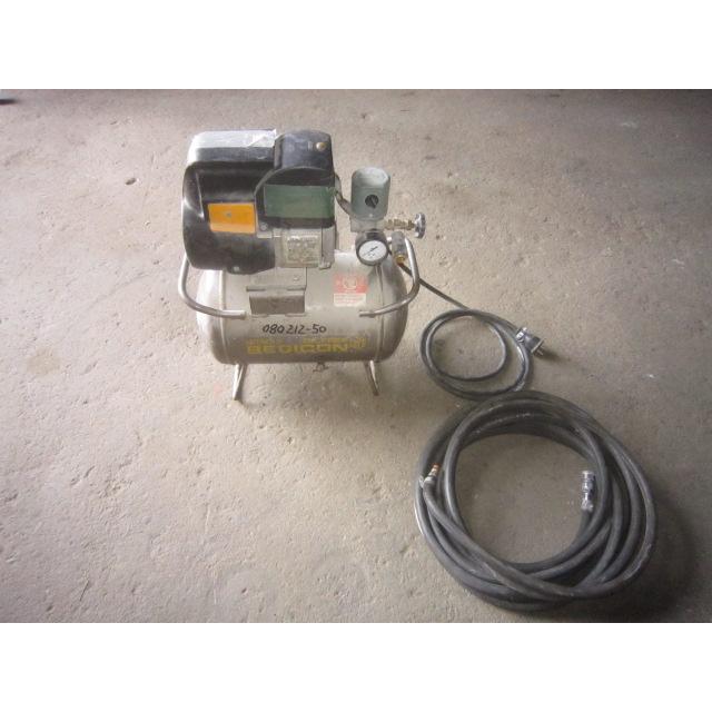日立 ベビコンHITACHI 100v 0.2LE-8S エアコンプレッサー c2A石0800212-50 エアーコンプレッサー 日立ベビコン 0.2LE-8S 100V 50