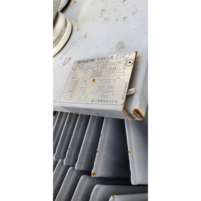C2A【棚011204-4(2)有】トランス変圧器 200KVA 50Hz 6600V 出力 C2A【棚011204-4(2)有】トランス変圧器 200KVA 50Hz 6600V 出力