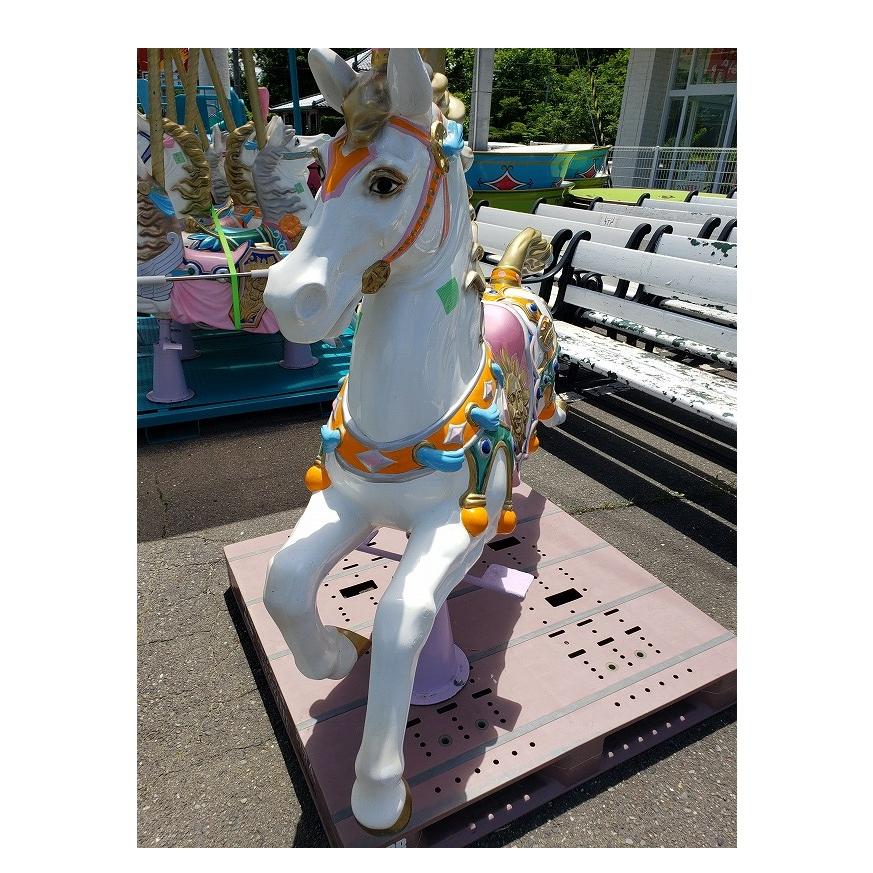 c3A【新長愛ホサ050313-12(11)有】高校生大人用 馬メリーゴーランド用