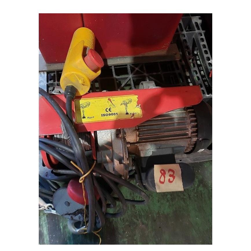 c3A【三重伊賀イイ050403-29】小形ウインチ 荷重500kg 100V つり上げ | 