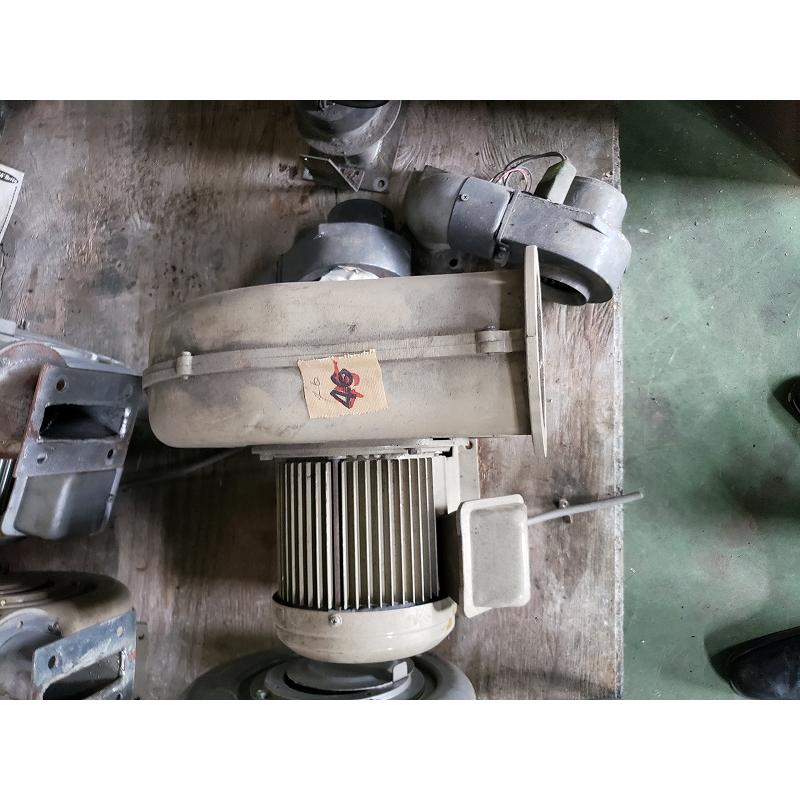 c3A【三重伊賀イイ050506-148】大砕神コンベアーset 軽量骨材破砕機　２００V　１１KW |  | 02