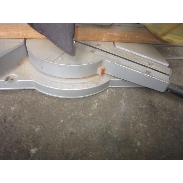 c3A【石イ金川080303-6】216m/m 卓上スライド丸ノコ 日立 C8FB 100V 50/60Hz 11A モーター焼けジャンク 送料別途 |  | 03