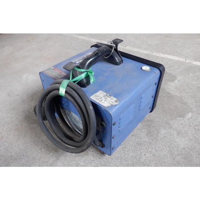 c3A【石東イサ050907(6)】変圧器 30アンペア 出力100/200V・入力100/200V 単相 TBO-300型 日動工業(大阪) 200V単相2本線 エアコン使用OK |  | 04