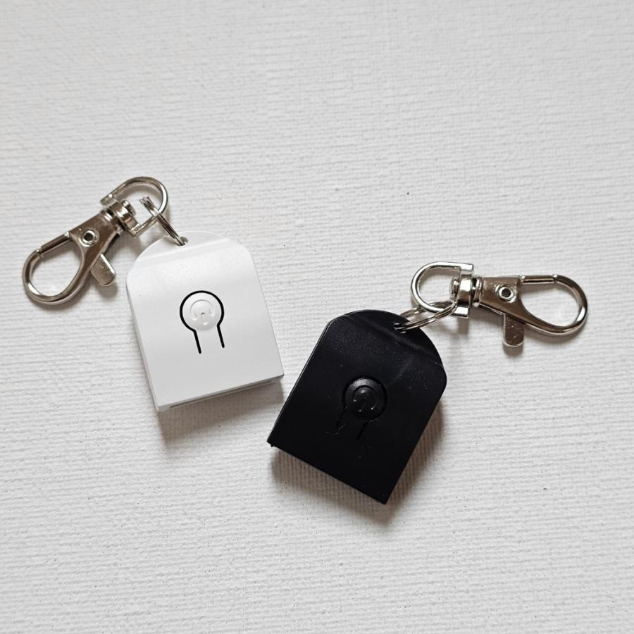 【新品】イトゥク いらっしゃいませセット アクリルキーホルダー　プレートライト 光る アクリルライト 【電池式】 キーホルダー 7色 切り替え アクリル