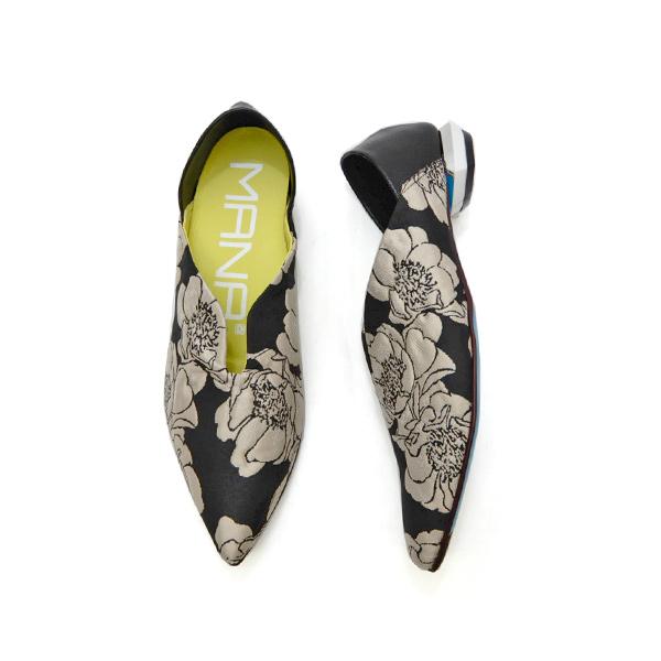 MANA マナ パンプス ポインテッドトゥ 人気 黒 柄 レディース MANA 571170 ヒール デザインカット 話題 ブラック Yuko Imanishi 日本製 送料無料 | MANA | 04