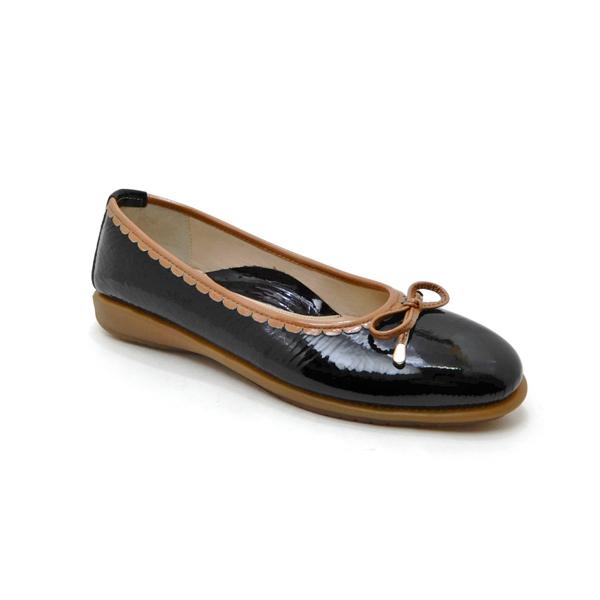 MONET（モネ） セール【18,700円の品】バレエシューズ レディース 黒
