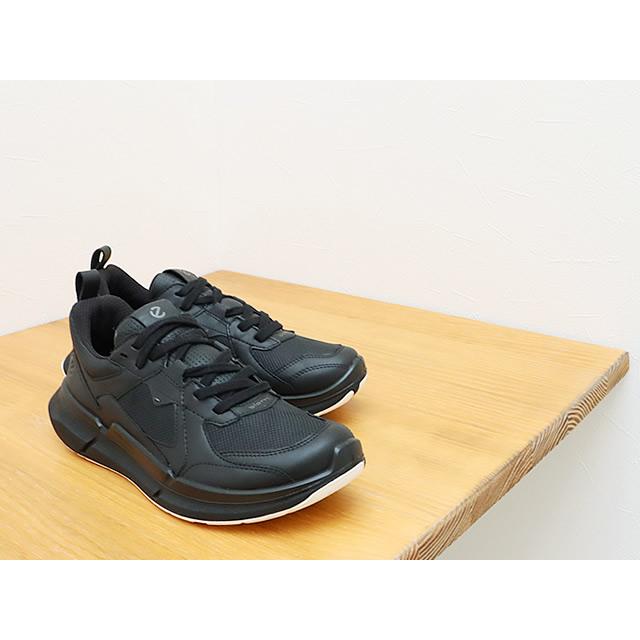 爆買 ECCO エコー WOMEN'S ECCO BIOM 2.2 W GORE-TEX バイオム 2.2 ゴアテックス返品交換送料無料の画像