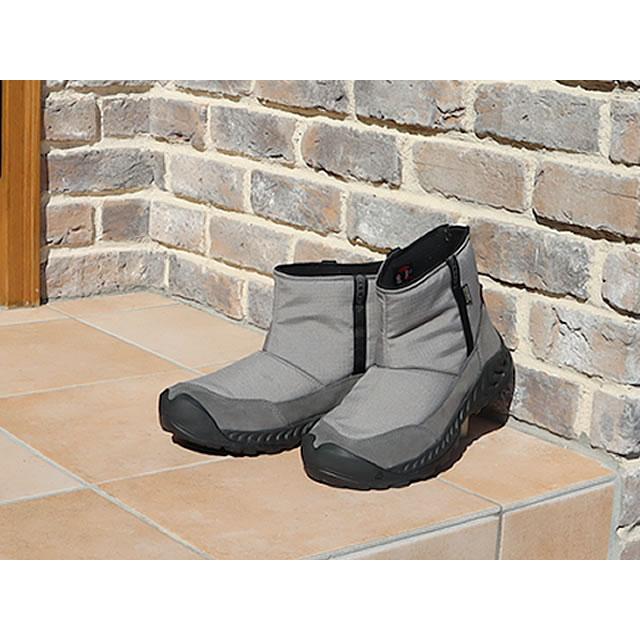 KEEN（キーン） HOOD NXIS PULL ON WP フッド ネクシス プル オン