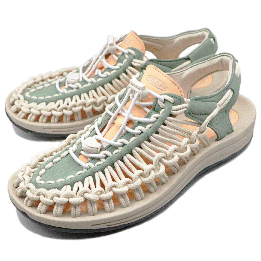 KEEN（キーン） ウィメンズ UNEEK ユニーク LILY PAD/PEACH FUZZ