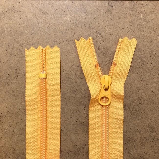 Ykk コイルファスナー 止め 3号 10 30cm 3c C Dfw E Ptop 3c C Dfw E Ptop ボタンと ファスナーの服飾店999 通販 Yahoo ショッピング