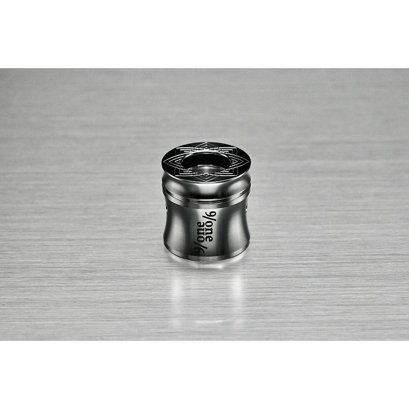 9one R30 RDA CAPの画像