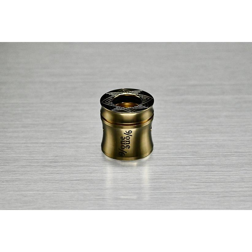 9one R30 RDA CAPの画像