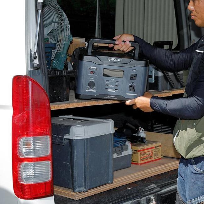 キョウセラ 充電池・充電器・変圧器 DPS1800 669502A バッテリー容量1601.5Wh 出力1800W 充電器 充電池 変圧器の画像