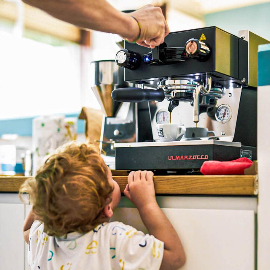 JW　La Marzocco エスプレッソマシン 黒 JW La Marzocco エスプレッソマシン 黒 LA・MARZOCCO(ラ・マルゾッコ