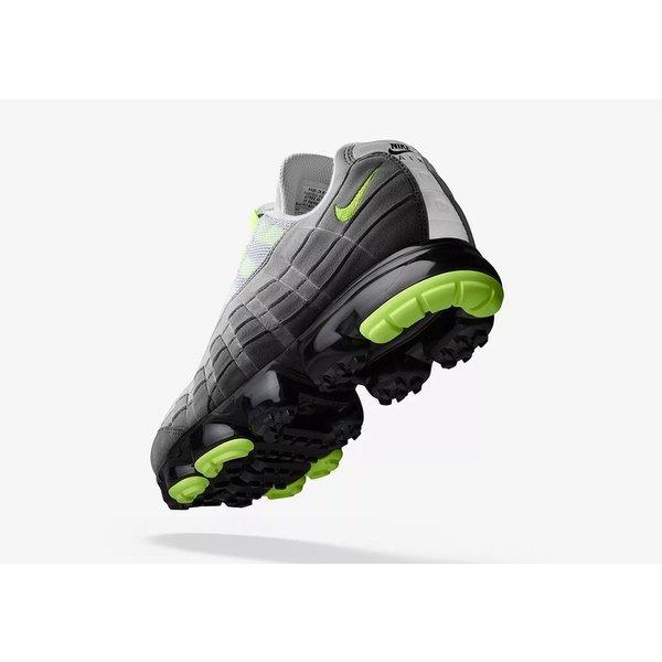 nike air vapormax 95 black