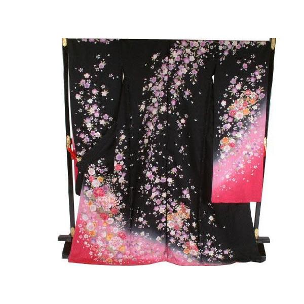 振袖　桜と蝶と乱菊（黒）