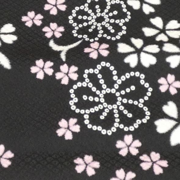 振袖　疋田文様に桜（黒）の画像