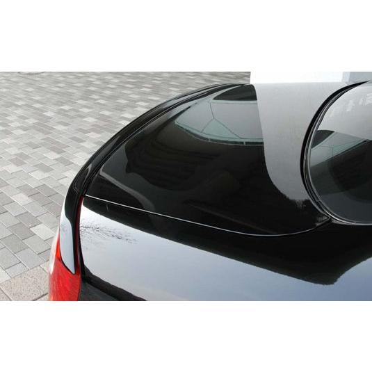 バタフライシステム GLANZ」シーマ（F50）前期/中期用リアウイング 