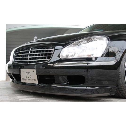 バタフライシステム GLANZ」シーマ（F50）前期/中期用リアウイング 