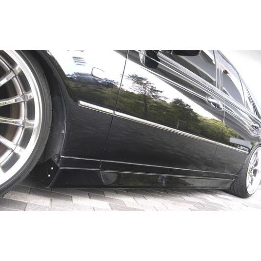 「バタフライシステム GLANZ」シーマ（Y33）用ハーフエアロ３点セット（塗装可）の画像