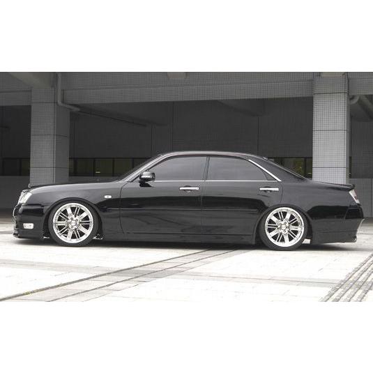 バタフライシステム GLANZ」グロリア（Y34）前期用リアバイザー