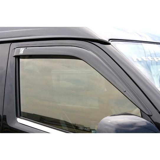 「J-CLUB レガンス」200系ハイエース（KDH200/TRH200系）用スタイリッシュバイザーｘ左右