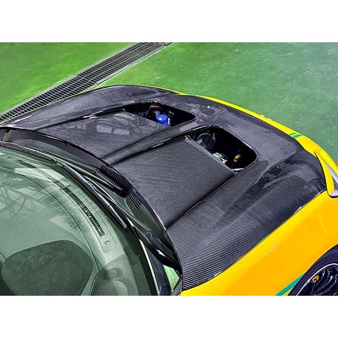 「ジュンオート JUN」GR86（ZN8）用エアロボンネット（材質選択）の画像