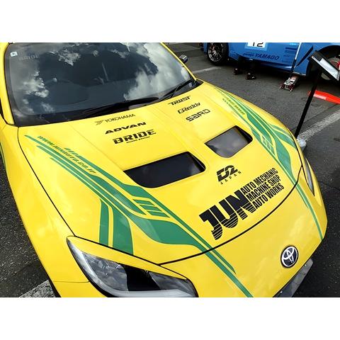 「ジュンオート JUN」GR86（ZN8）用エアロボンネット（材質選択）の画像