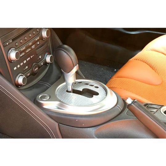 RSW」フェアレディZ（Z34）用ATシフトゲートパネル（シルバーカーボン