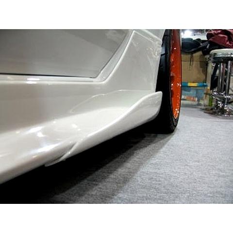 ショーリン SHORIN」スカイライン（BNR32）GT-R用サイドディフューザー