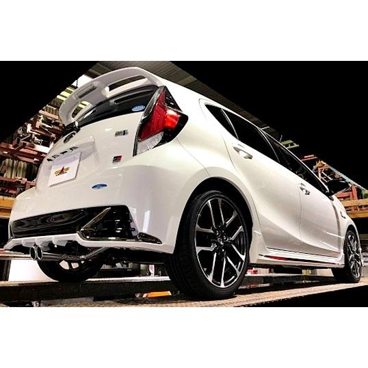 スルガスピード SURUGA」アクア GR-SPORT（NHP10）1NZ/中期後期