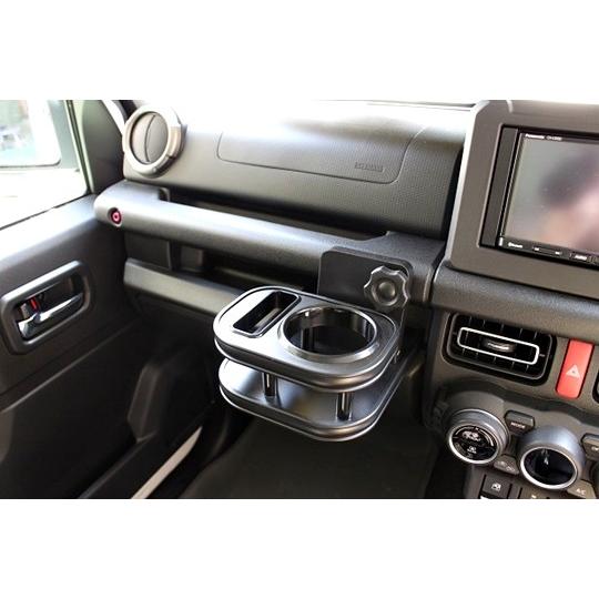 タニグチ TANIGUCHI」ジムニー（JB64/JB74）用1ドリンクホルダー