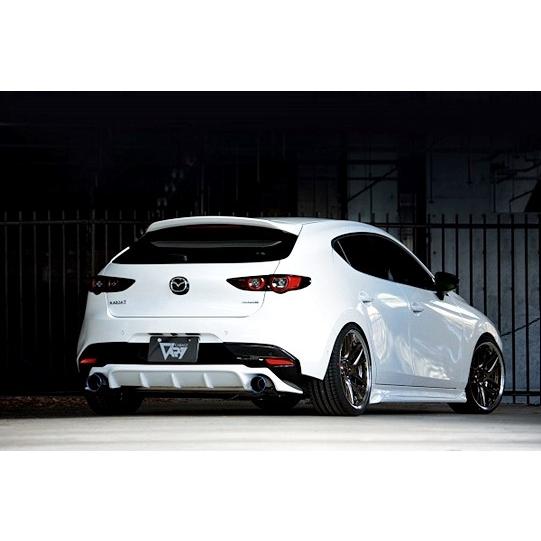 ガレージベリー Vary」MAZDA3（BPFP）FAST BACK用リアルーフスポイラー