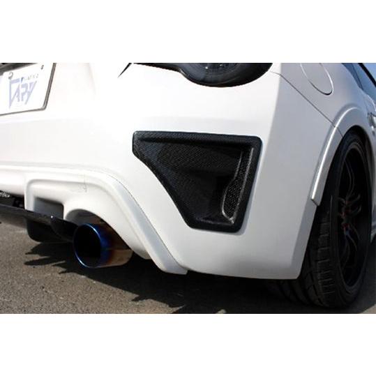 ガレージベリー/VARY」トヨタ 86(ZN6)用リアダクトパネル(カーボン)