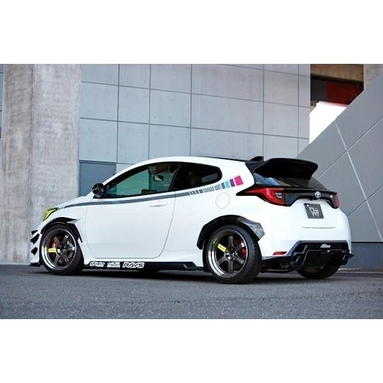 ガレージベリー Vary」GRヤリス（GXPA16）前期用リアルーフスポイラー