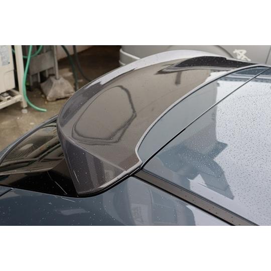 ガレージベリー Vary」CX-30（DM8P）用リアルーフスポイラー（カーボン