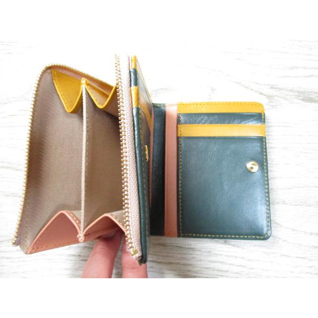 ハローキティ 財布 レディース 二つ折り HELLO KITTY ブランド 本革