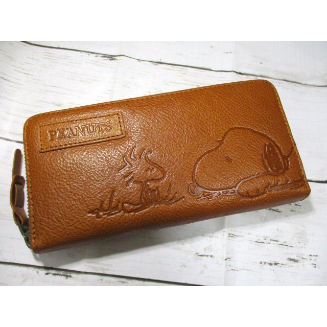 SNOOPY（スヌーピー） 財布 レディース 長財布 ラウンド スヌーピーと