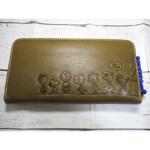 SNOOPY（スヌーピー） 財布 ラウンドファスナー 長財布 レディース