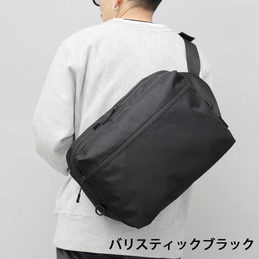 NoiR ノアール ショルダーバッグ メンズ レディース A4 大容量 撥水 PC収納 レインカバー ビジネス 通勤通学 出張 旅行 多収納 ポケット多数 軽量 父の日 ギフトの画像