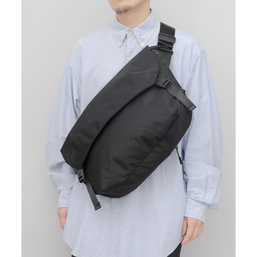 NoiR メッセンジャーバッグ メンズ レディース 撥水 レインカバー付き