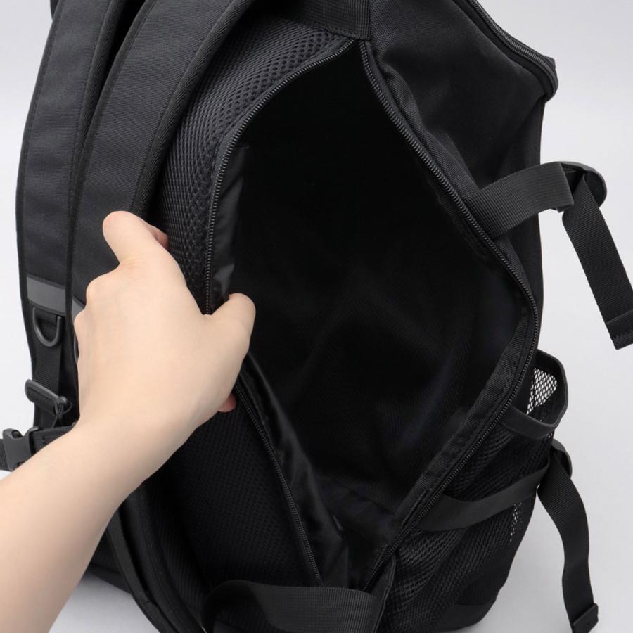 専用です。本日まで出品Mサイズ　黒　リュック Lee（リー） 在庫限り25%OFFクーポン リュック メンズ レディース