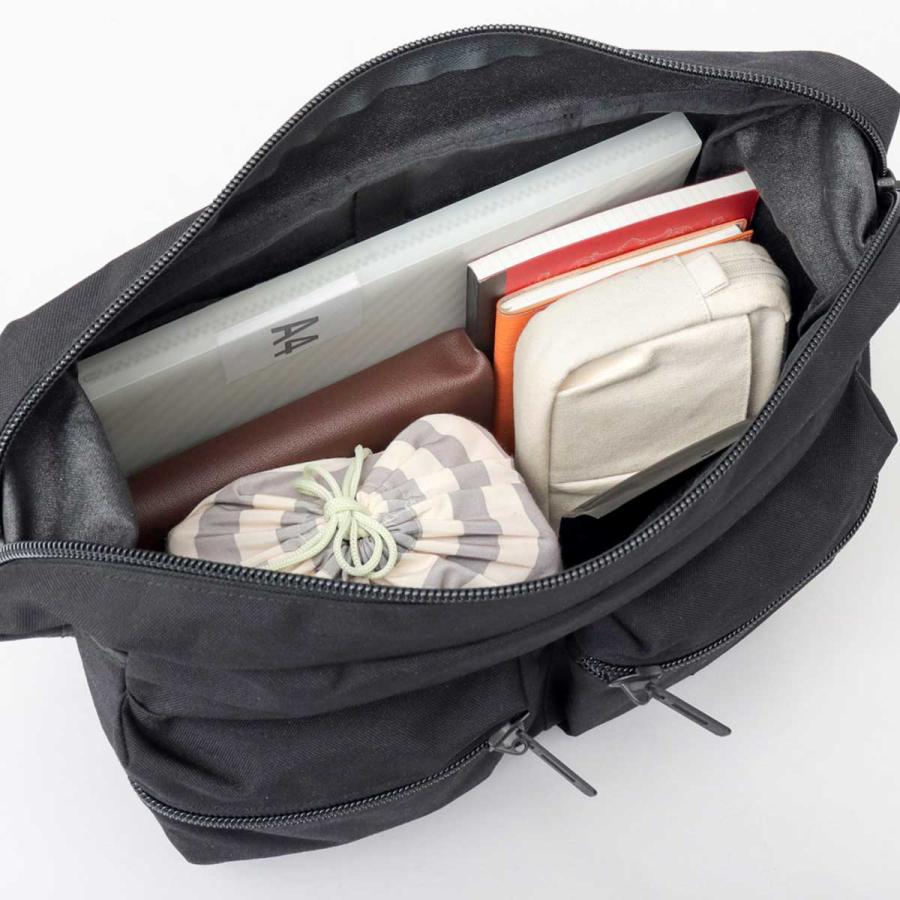 WILDERNESS EXPERIENCE（ウィルダネスエクスペリエンス） ショルダー