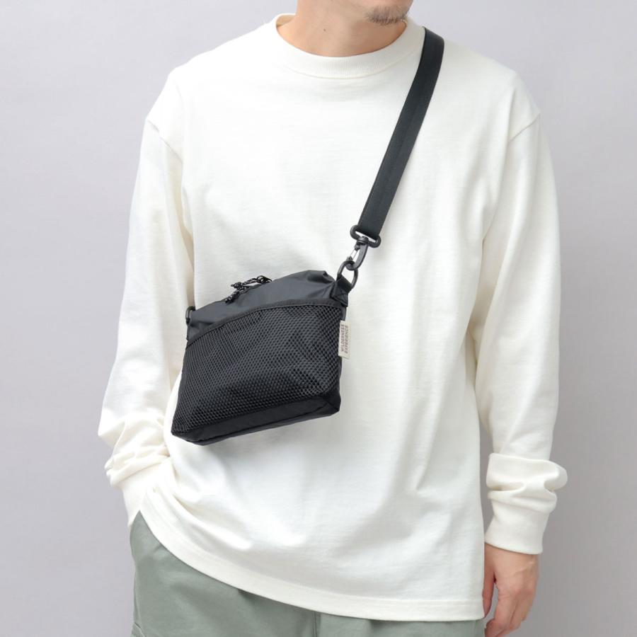 WILDERNESS EXPERIENCE（ウィルダネスエクスペリエンス） サコッシュ