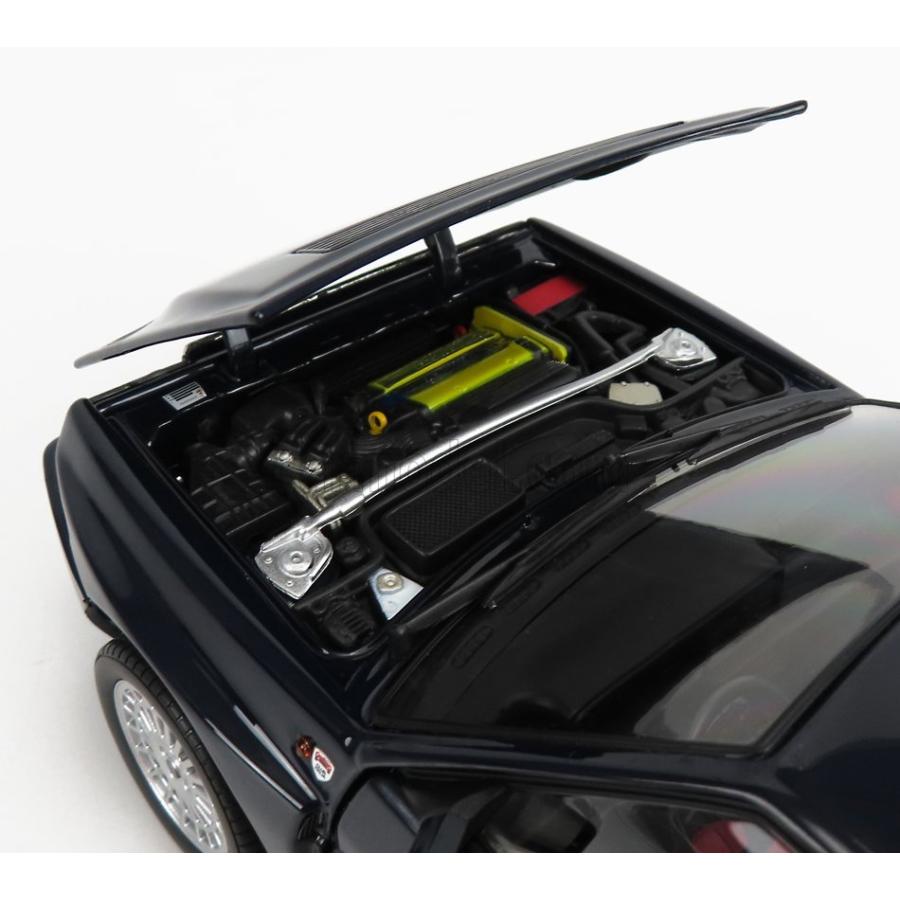 京商 ミニカー 1/18 ランチア デルタ KYOSHO LANCIA DELTA HF