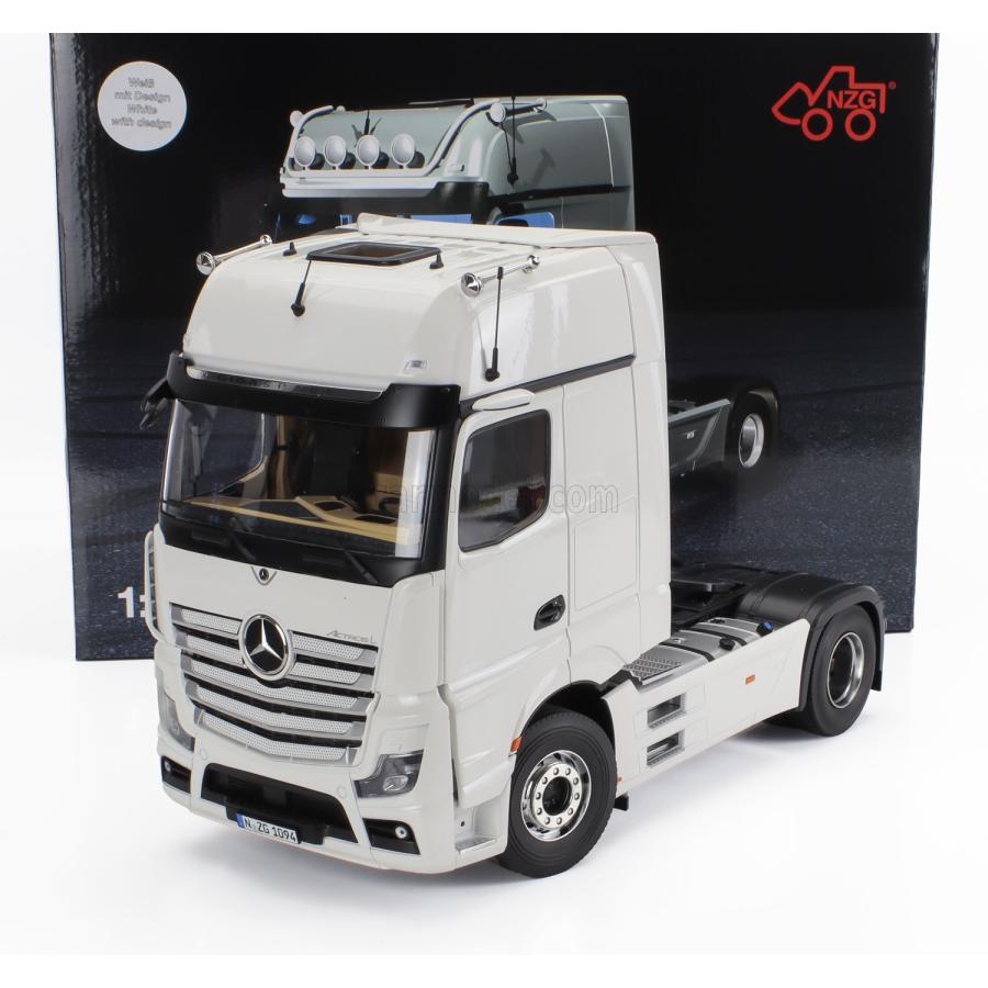 メルセデスAMG ミニカー 1/18 メルセデス ベンツ トラック NZG